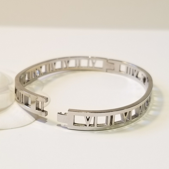 Trendy Stainless Steel Bangle Cuff Bracelet NEW - Picture 5 of 7